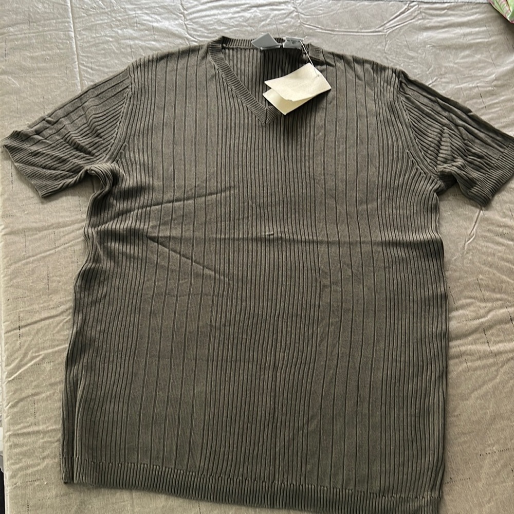 Armani Exchange Men’s Short Sleeve Dusty Green lightweight sweaterSmall